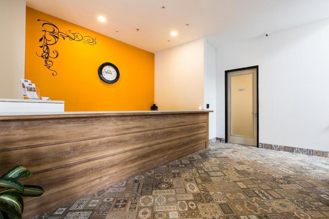 Sparks Odeon Sukabumi, Artotel Curated Eksteriør billede