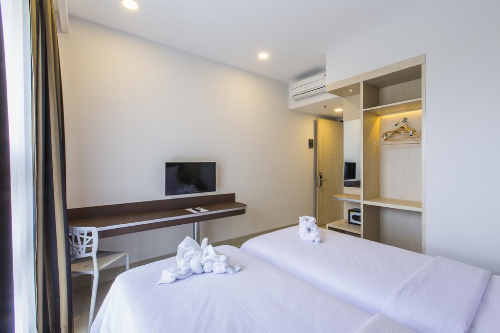 Sparks Odeon Sukabumi, Artotel Curated Eksteriør billede