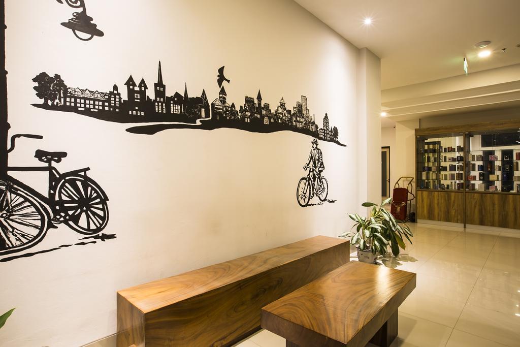 Sparks Odeon Sukabumi, Artotel Curated Eksteriør billede